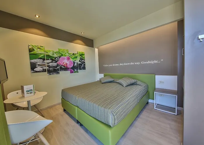 Ideal 4* Sirmione