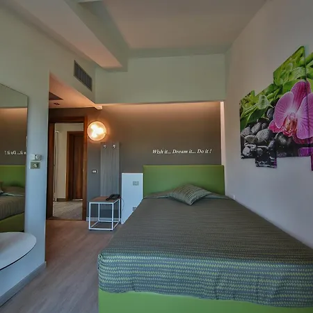 Ideal Sirmione