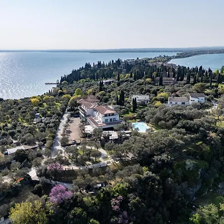 Hotel Ideal 4*