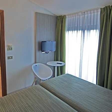 Ideal Hotel Sirmione