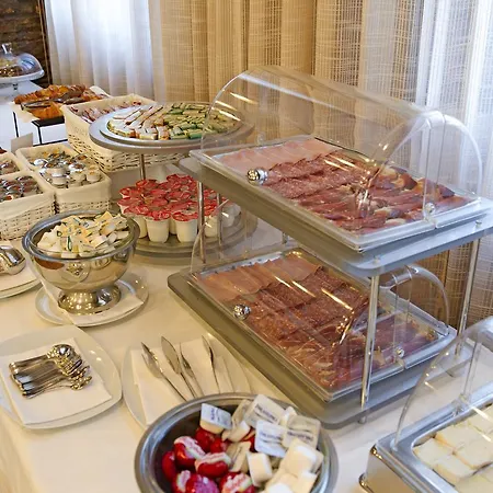 Ideal Hotel Sirmione